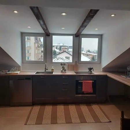 Lägenhet Unique Loft With Authentic Skyline View Skopje